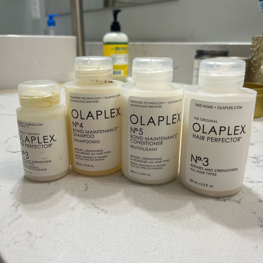 OLAPLEX Hair Care Collection - White and Cream